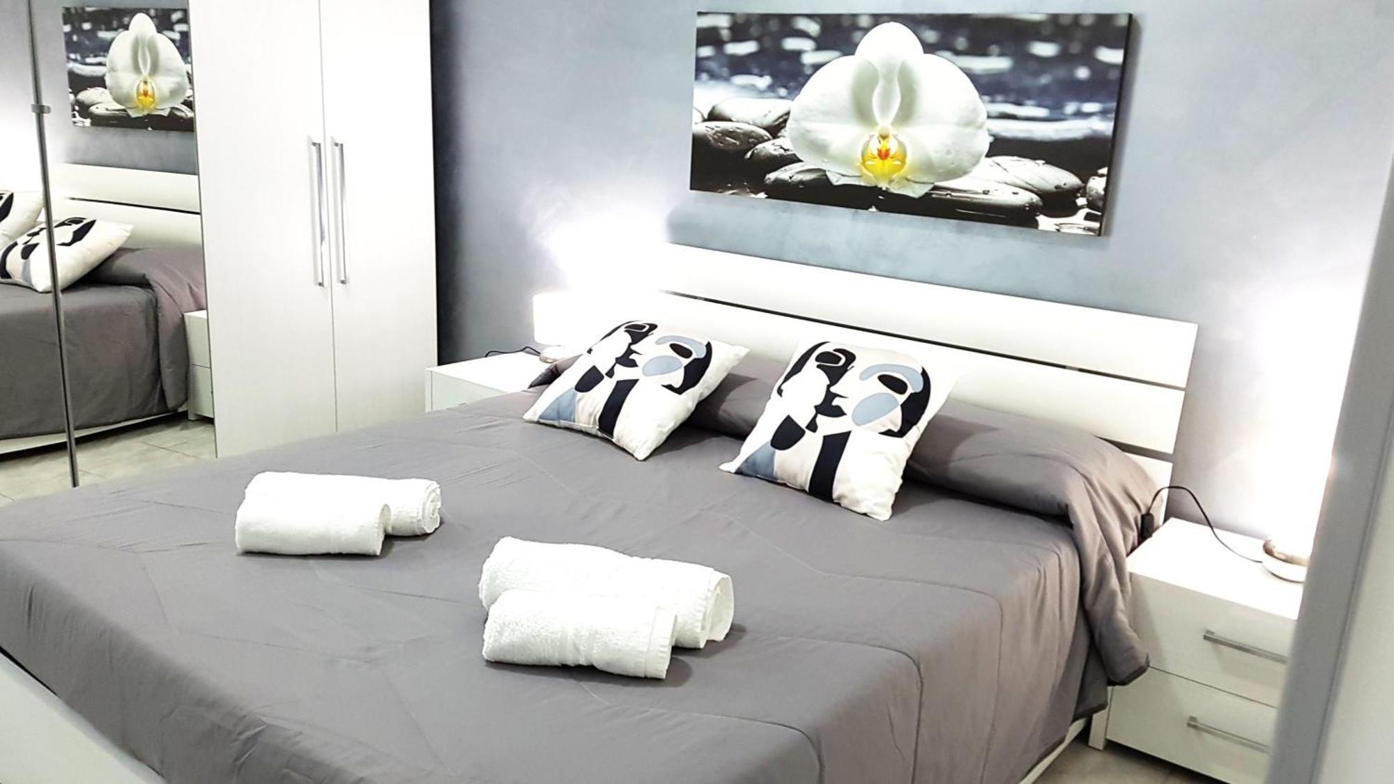 Ch Exclusive Apartments Cefalù Quarto foto